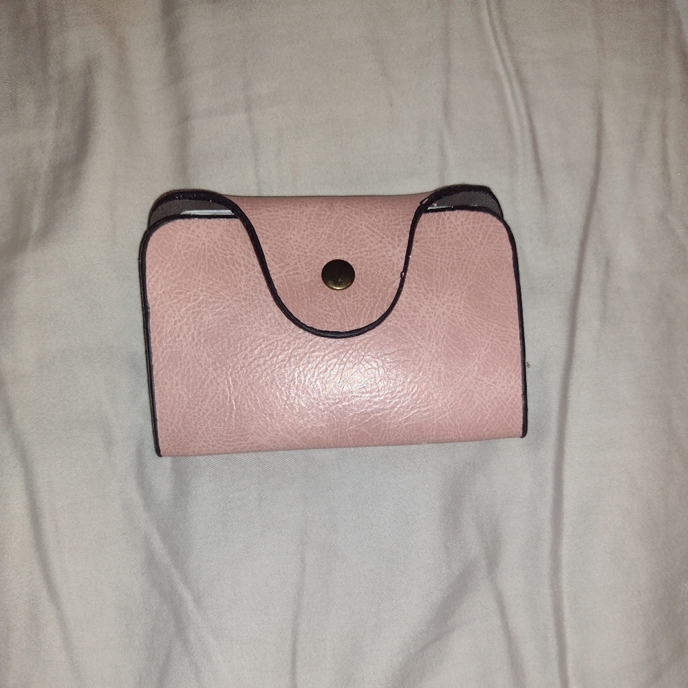 Pink Clutch and Card Holder Set. - Picture 4 of 6